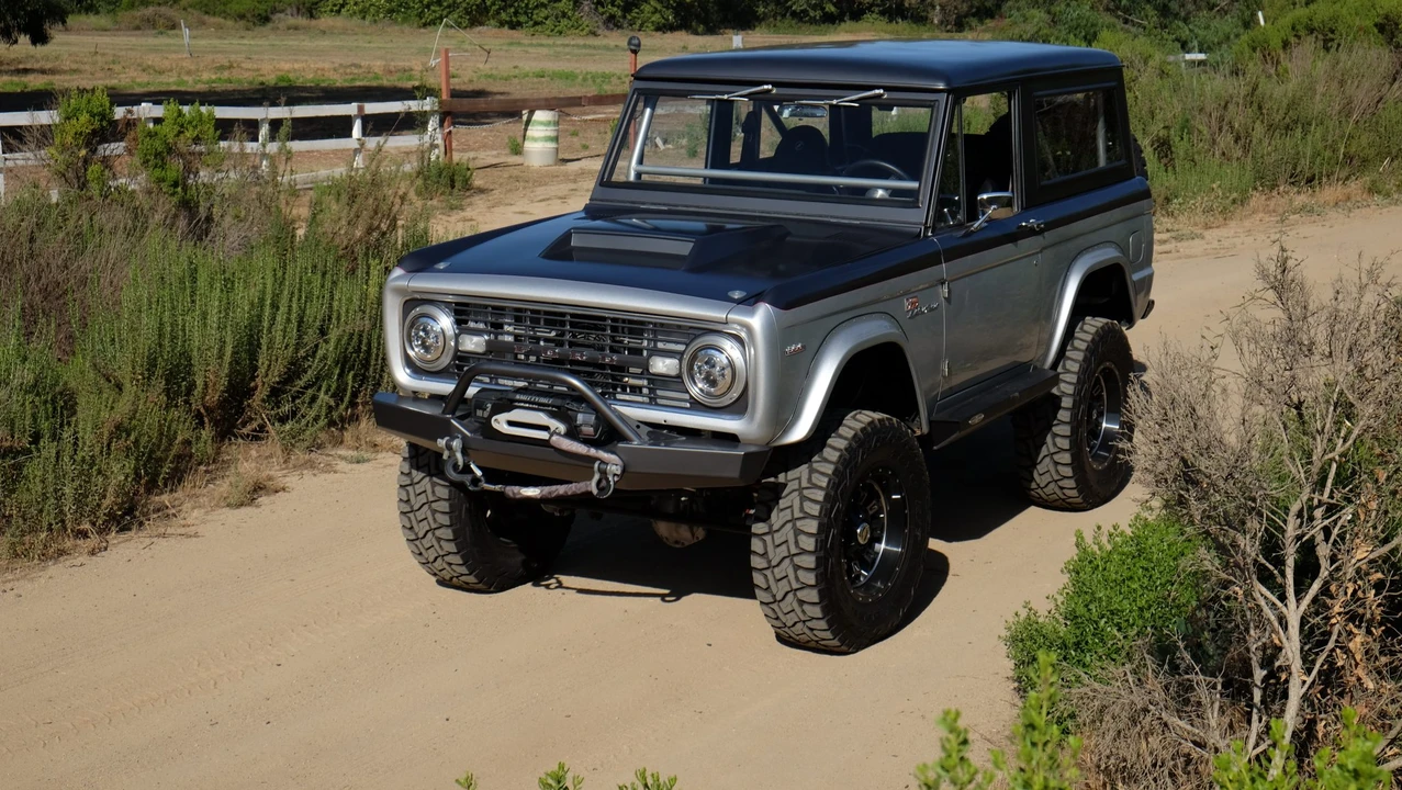 1976 Ford Bronco 1st Gen - Image 2 of 31