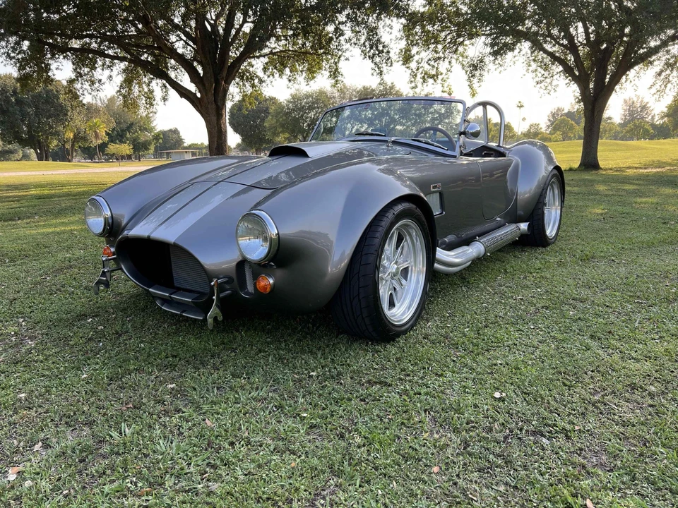 Shelby Cobra Replica - Image 3 of 31
