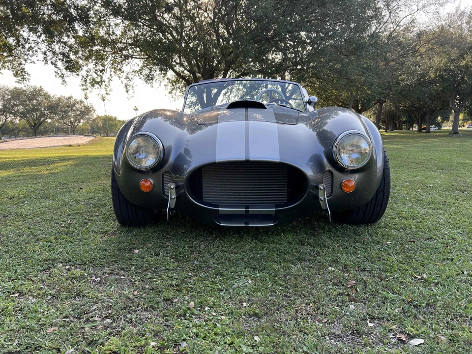 Shelby Cobra Replica - Image 14 of 31