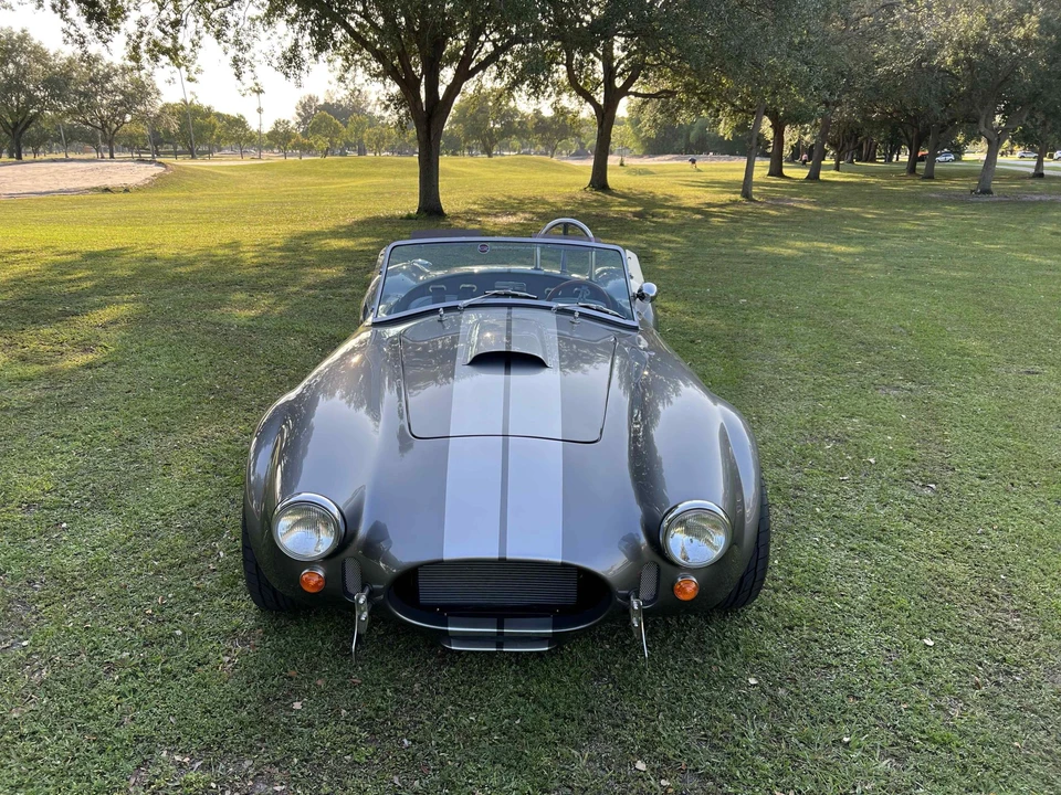 Shelby Cobra Replica - Image 13 of 31