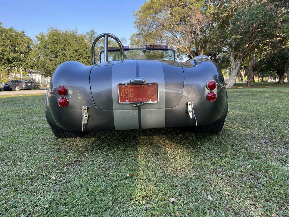 Shelby Cobra Replica - Image 6 of 31