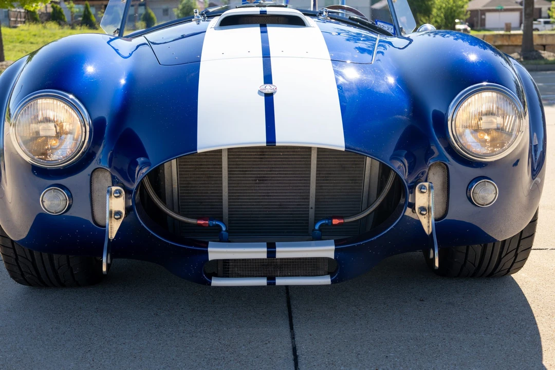 Shelby Cobra Replica - Image 11 of 21