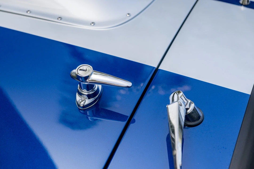 Shelby Cobra Replica - Image 26 of 31