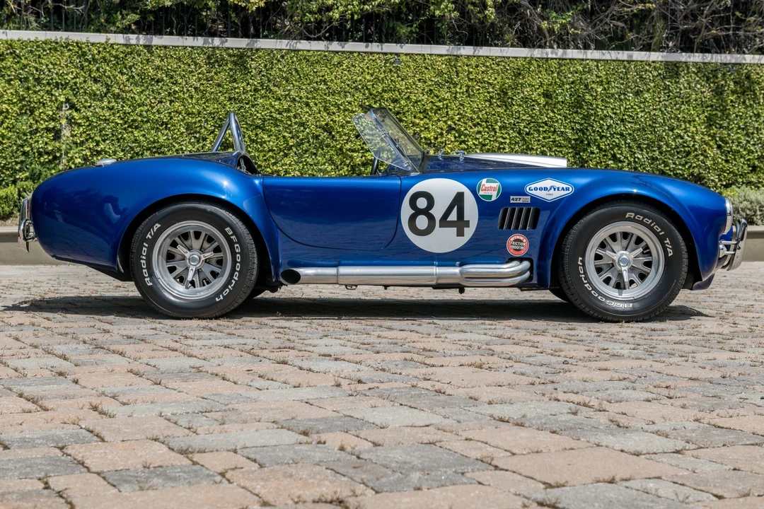 Shelby Cobra Replica - Image 6 of 31