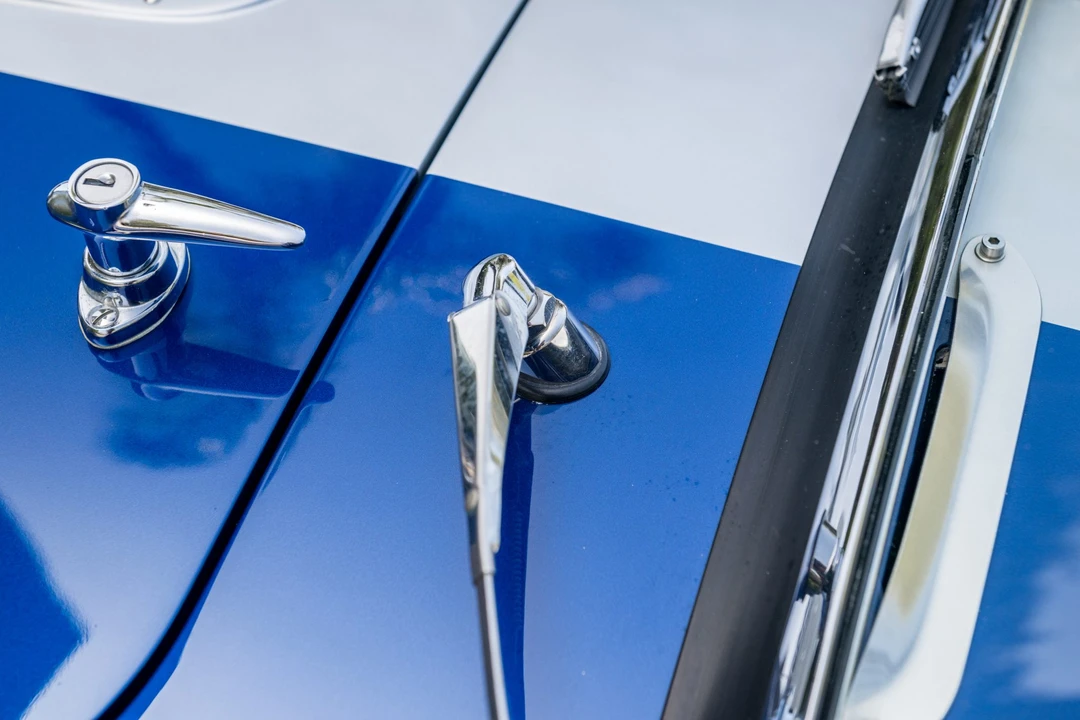 Shelby Cobra Replica - Image 27 of 31