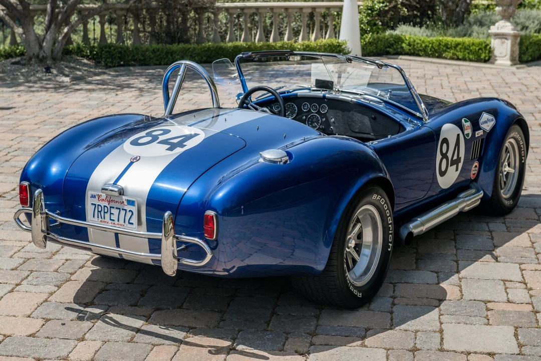 Shelby Cobra Replica - Image 5 of 31