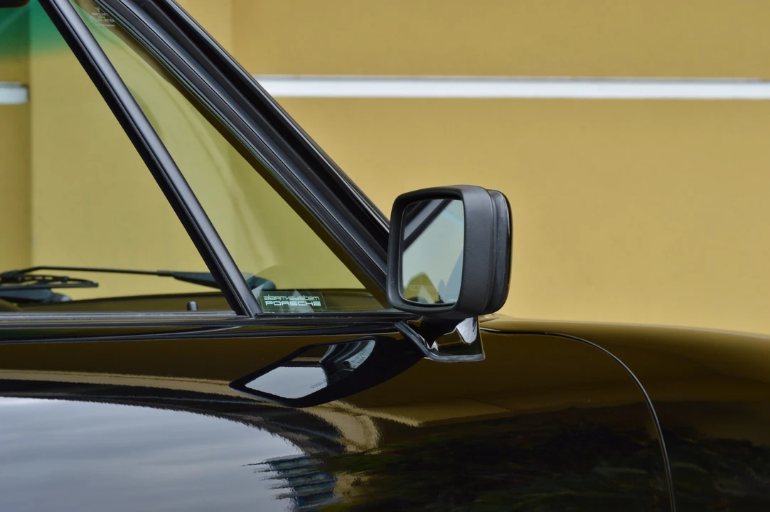 1990 Porsche 964 Carrera - Image 28 of 31