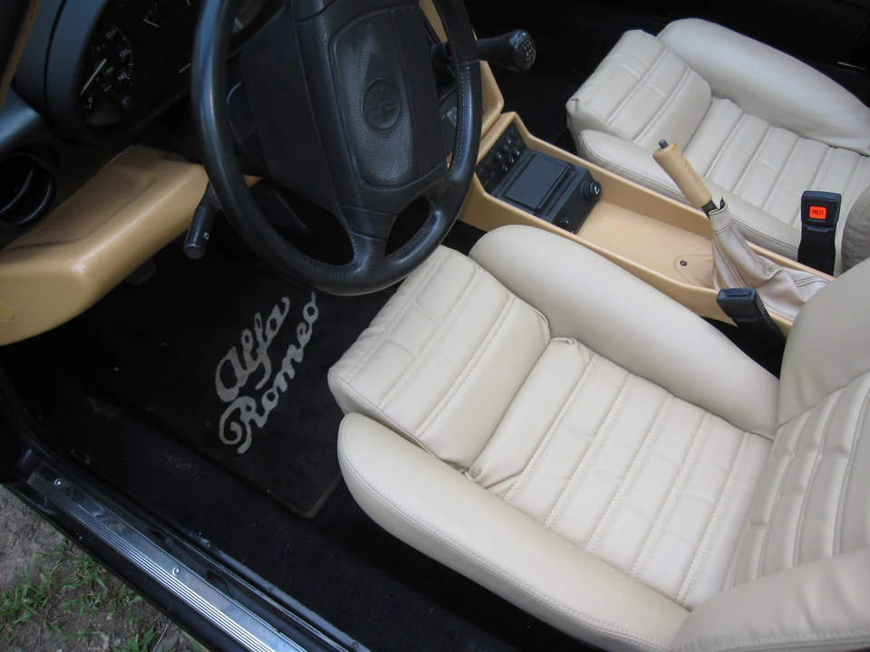1991 Alfa Romeo Series 4 - Image 27 of 31