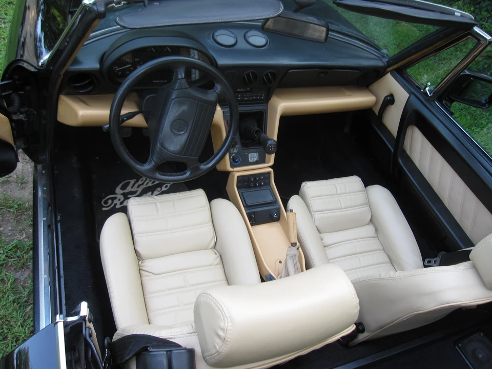 1991 Alfa Romeo Series 4 - Image 23 of 31