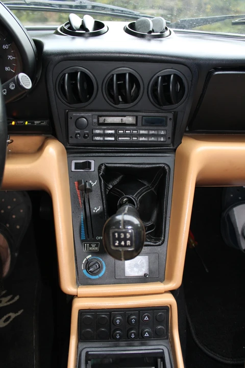 1991 Alfa Romeo Series 4 - Image 26 of 31