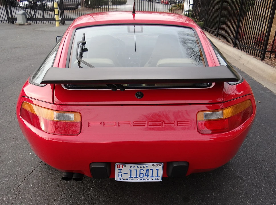 1991 Porsche 928 GT - Image 7 of 31