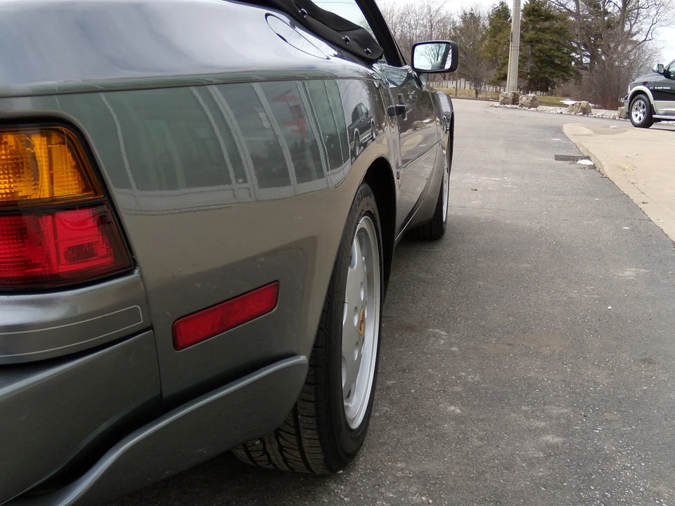 1991 Porsche 944 S2 - Image 16 of 31
