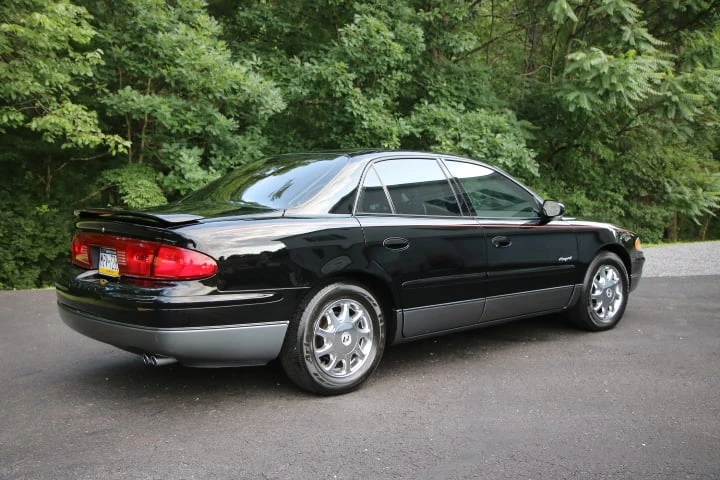 2000 Buick Regal - Image 5 of 31