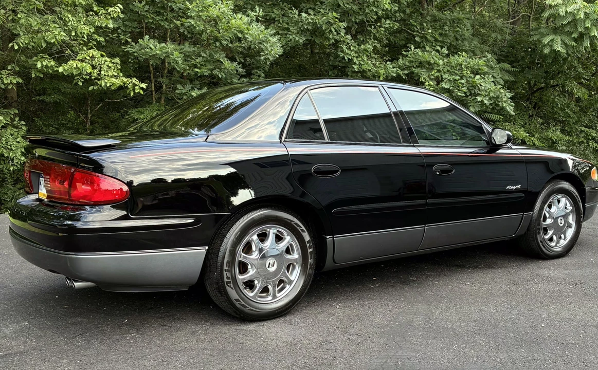 2000 Buick Regal - Image 6 of 31