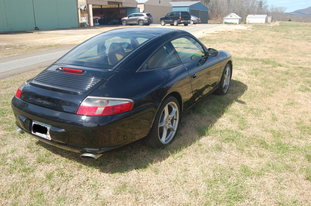 2003 Porsche 996 Carrera - Image 11 of 31