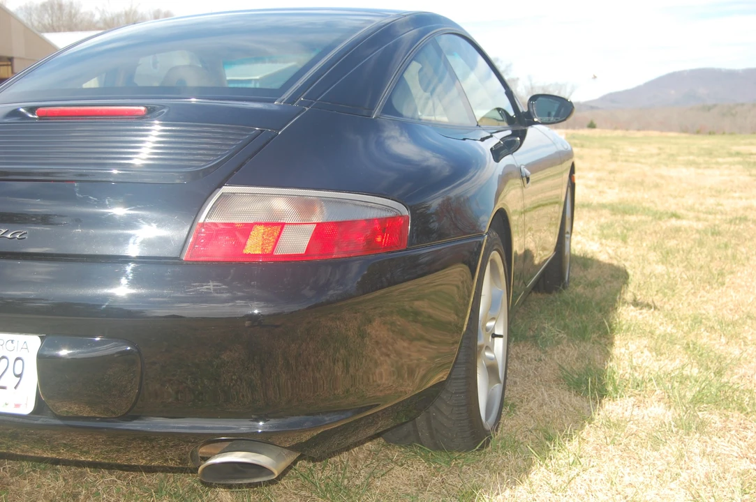 2003 Porsche 996 Carrera - Image 17 of 31