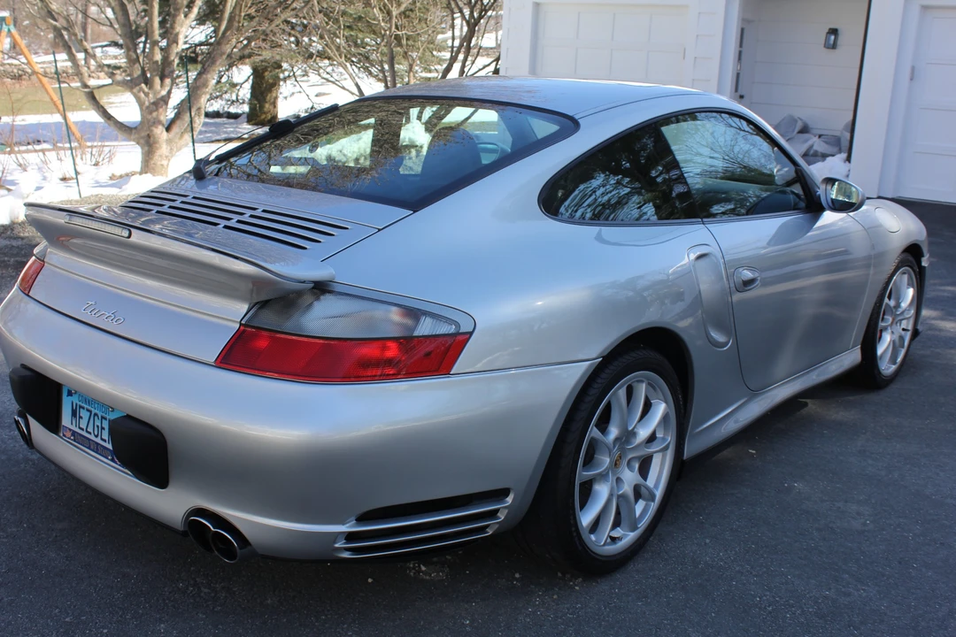2004 Porsche 996 Turbo - Image 12 of 31