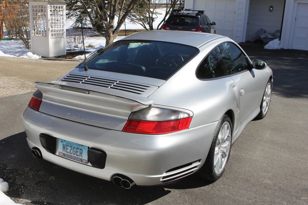 2004 Porsche 996 Turbo - Image 11 of 31