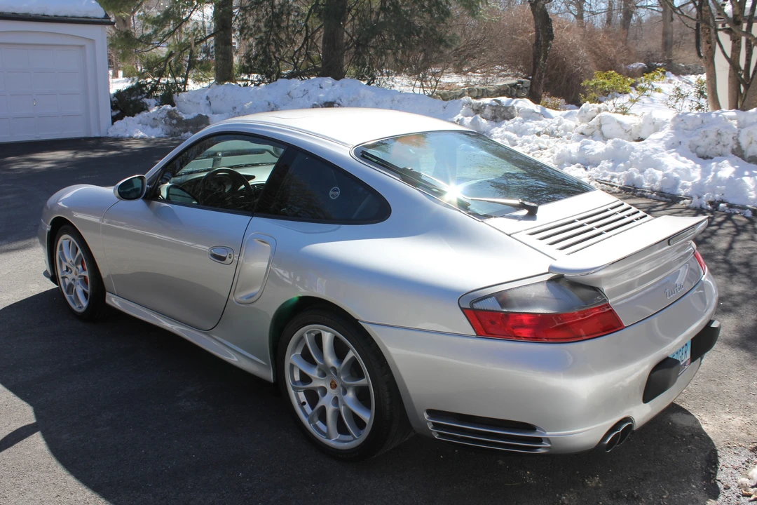 2004 Porsche 996 Turbo - Image 14 of 31