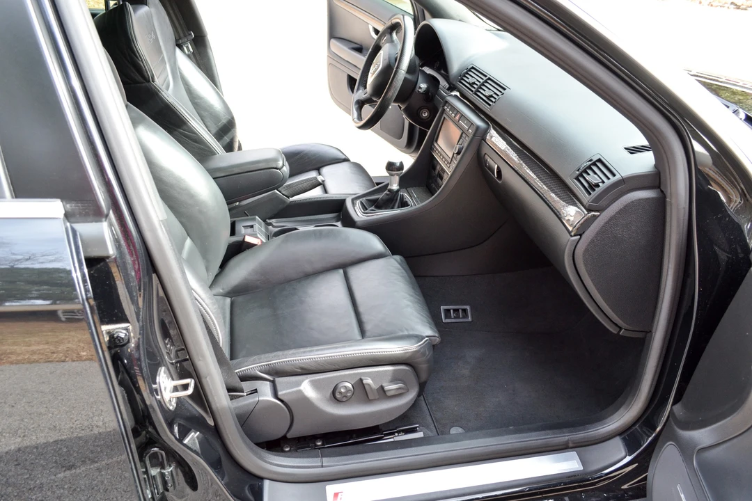 2008 Audi B7 RS4 - Image 28 of 31