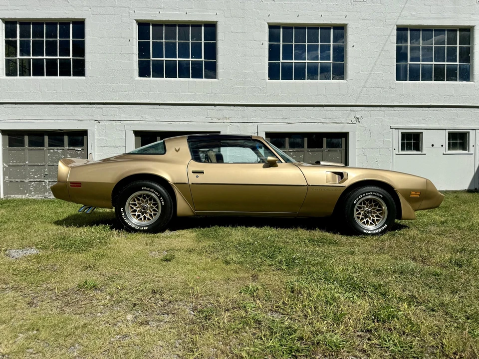 1979 Pontiac Firebird Trans Am 2nd Gen - Image 27 of 31