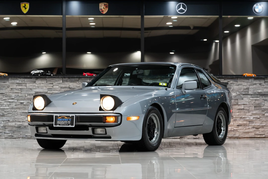 1983 Porsche 944 - Image 7 of 31