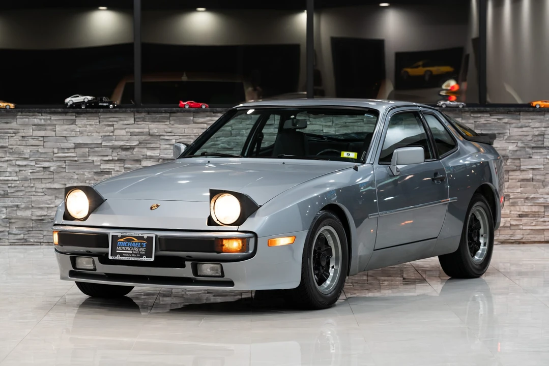 1983 Porsche 944 - Image 5 of 31
