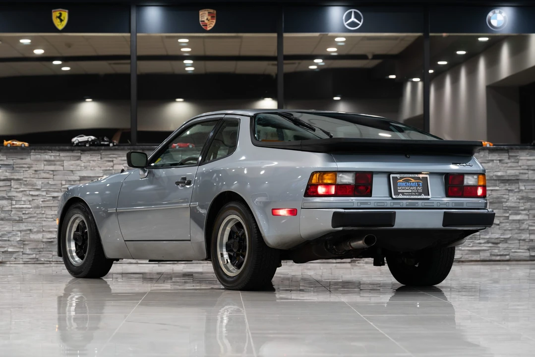 1983 Porsche 944 - Image 17 of 31