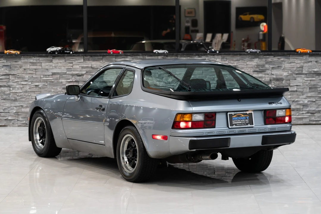 1983 Porsche 944 - Image 19 of 31
