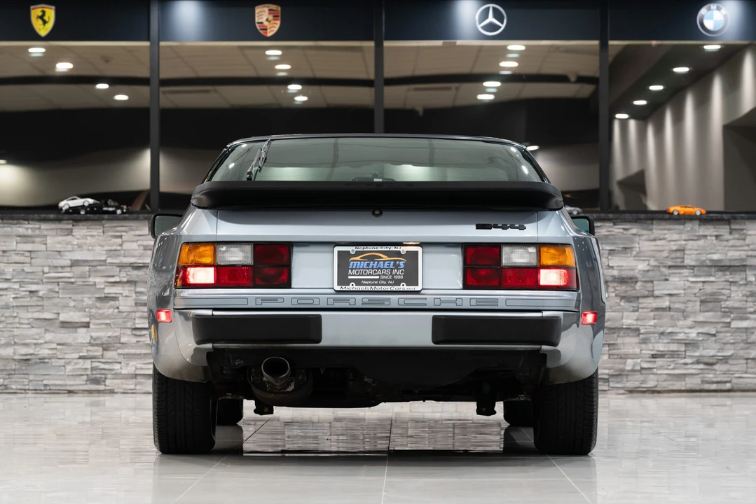 1983 Porsche 944 - Image 23 of 31