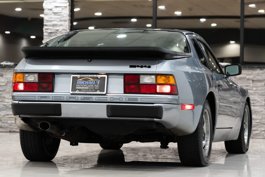 1983 Porsche 944 - Image 24 of 31