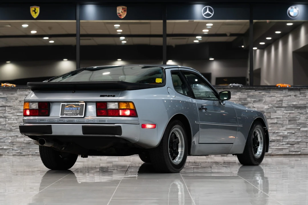 1983 Porsche 944 - Image 27 of 31