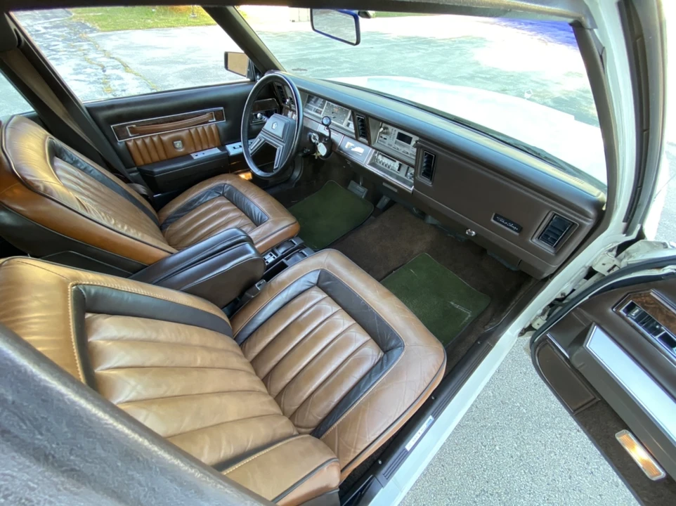 1984 Chrysler K-Car - Image 29 of 31
