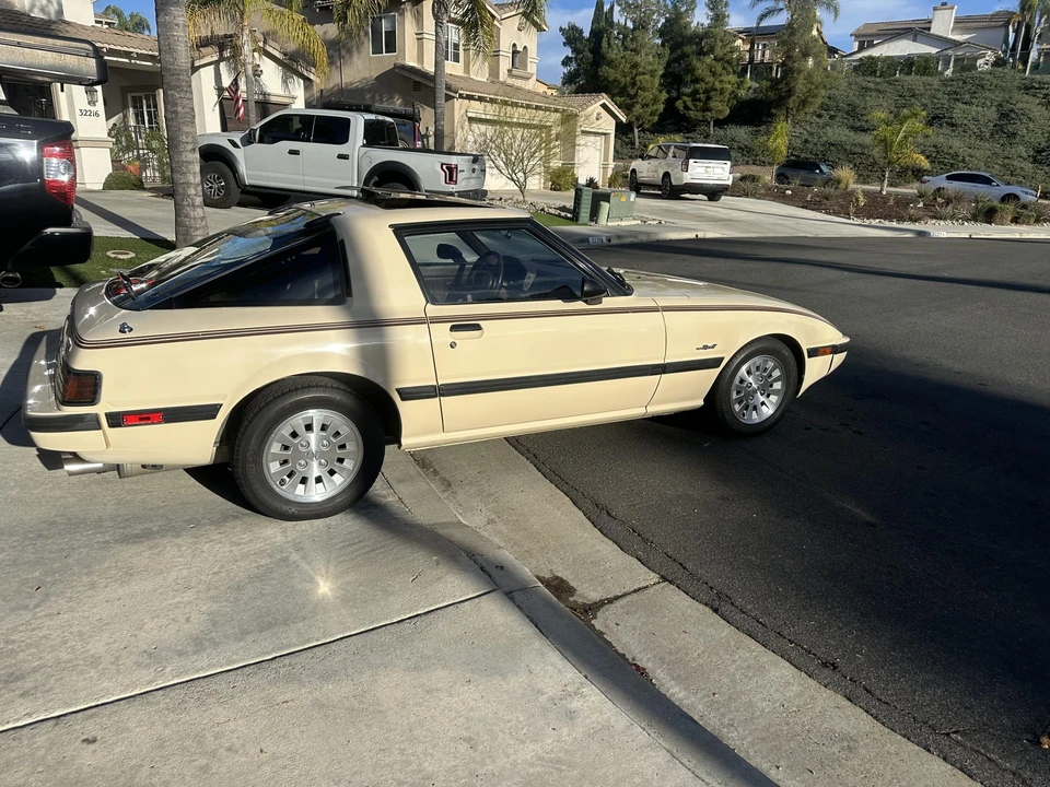 1984 Mazda RX-7 SA & FB - Image 9 of 31