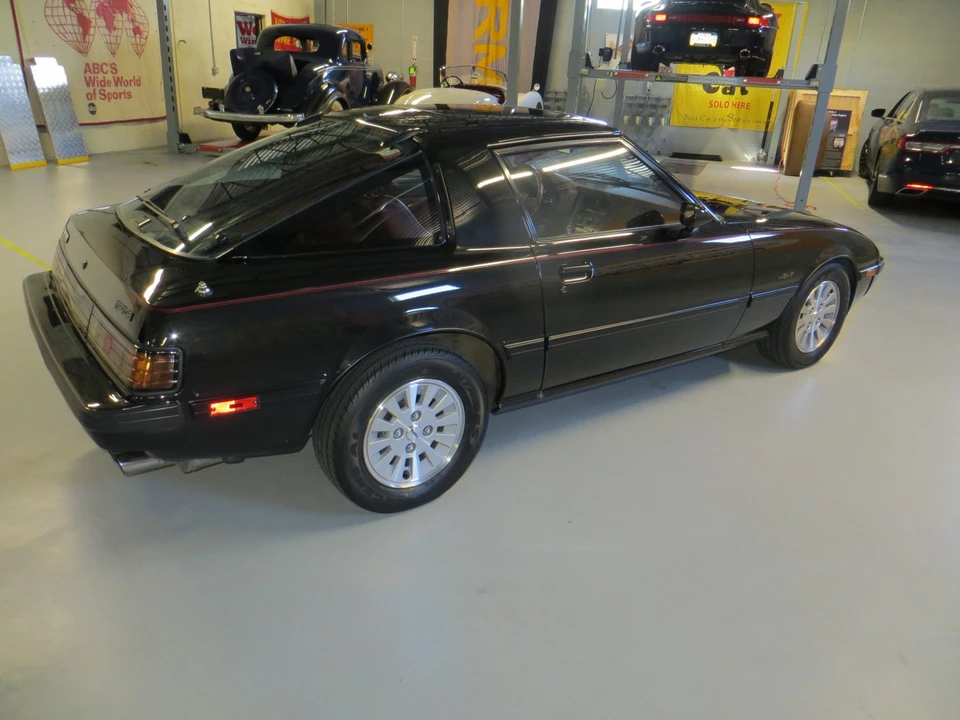 1984 Mazda RX-7 SA & FB - Image 11 of 31