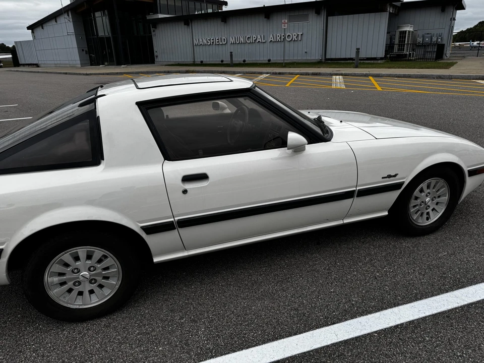 1985 Mazda RX-7 SA & FB - Image 10 of 31