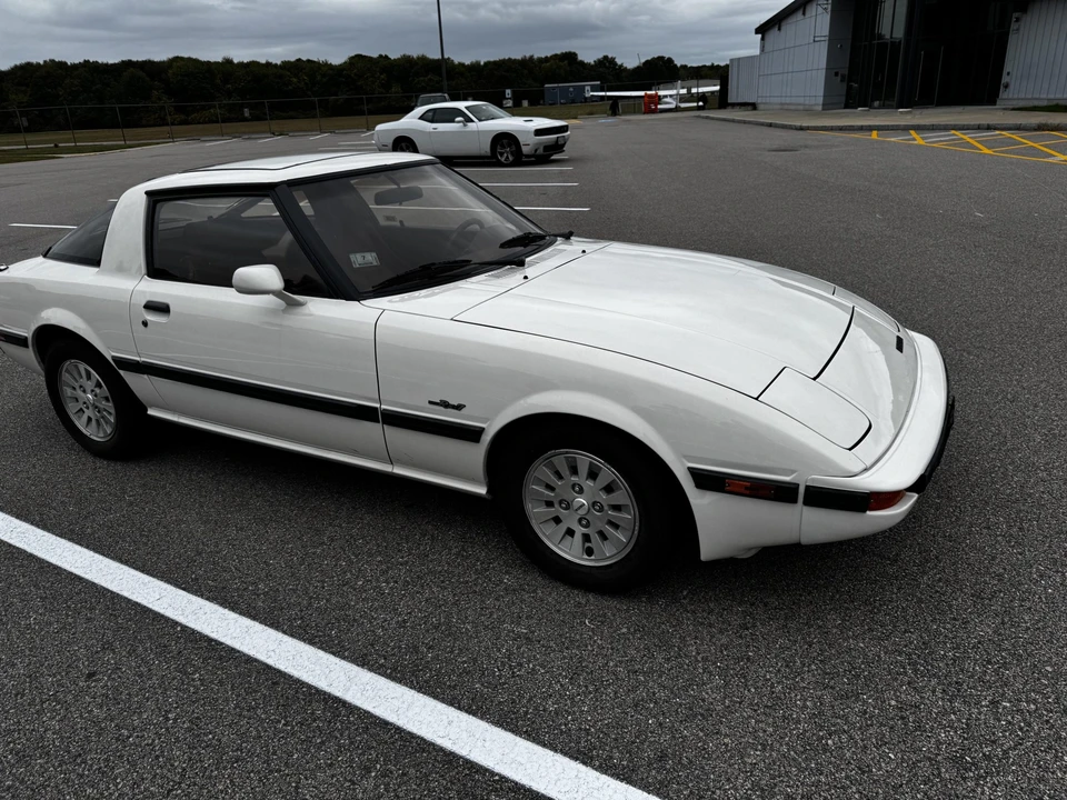 1985 Mazda RX-7 SA & FB - Image 9 of 31