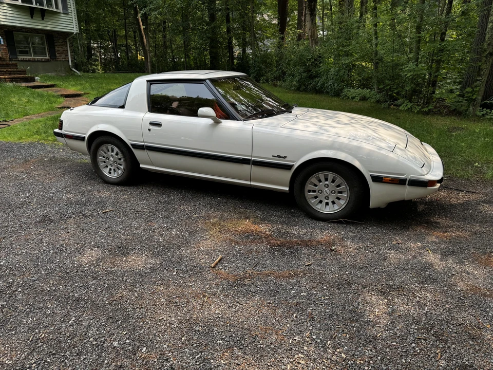 1985 Mazda RX-7 SA & FB - Image 8 of 31