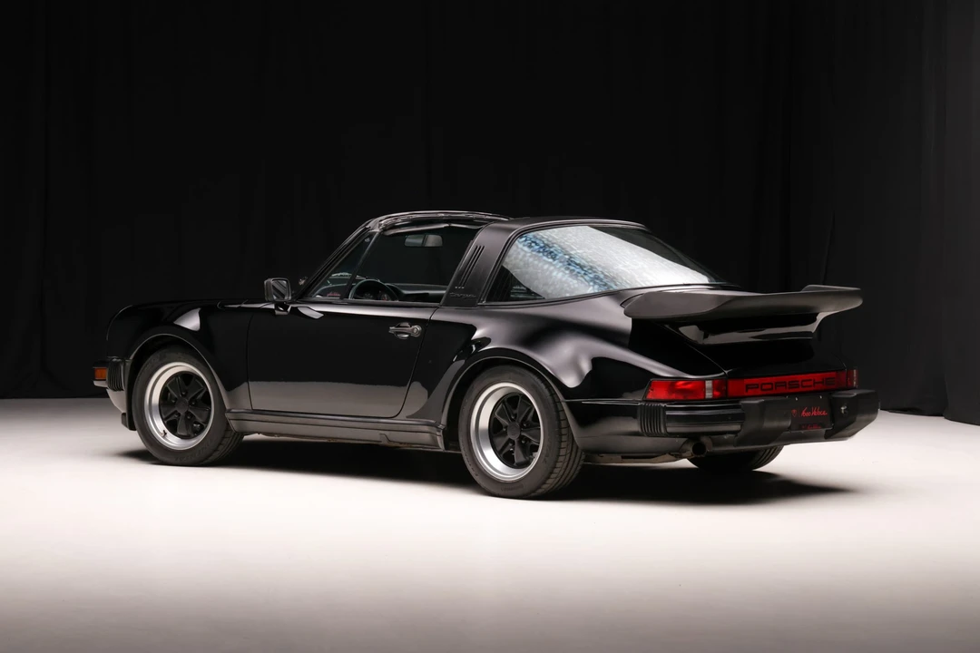 1985 Porsche 911 Carrera 3.2 - Image 5 of 31