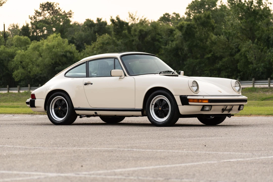 1985 Porsche 911 Carrera 3.2 - Image 4 of 31