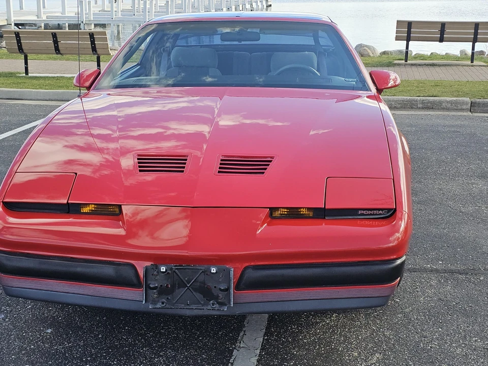1986 Pontiac Firebird 3rd Gen - Image 7 of 31