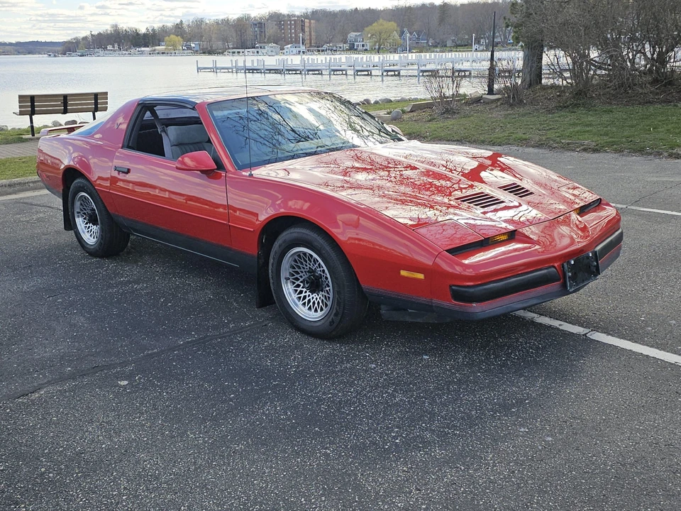 1986 Pontiac Firebird 3rd Gen - Image 2 of 31