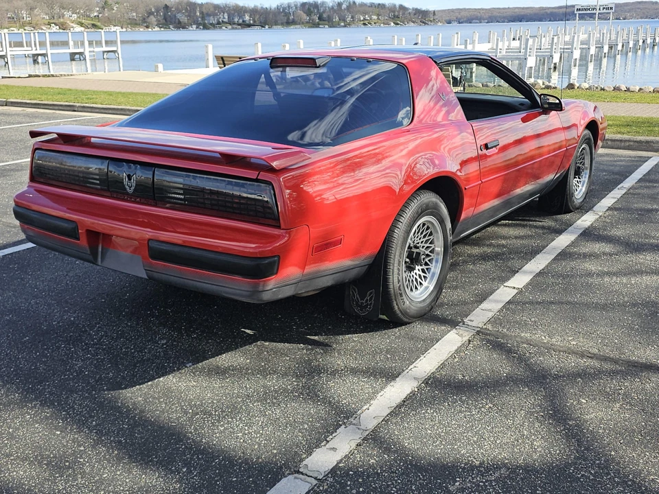 1986 Pontiac Firebird 3rd Gen - Image 21 of 31