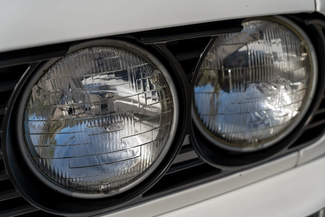 1987 BMW E30 3 Series - Image 26 of 31