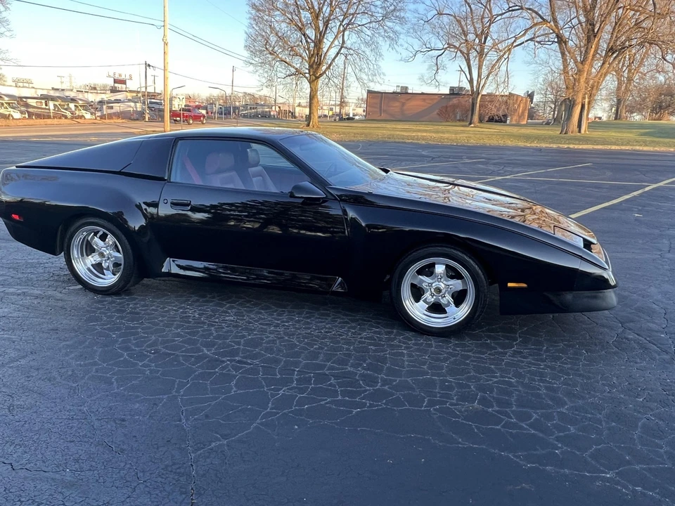 1987 Pontiac Firebird 3rd Gen - Image 24 of 31