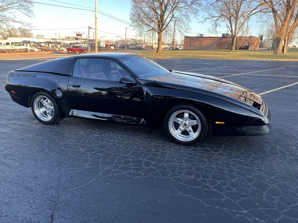 1987 Pontiac Firebird 3rd Gen - Image 22 of 31