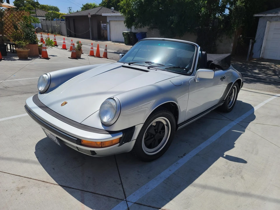 1987 Porsche 911 Carrera 3.2 - Image 2 of 31