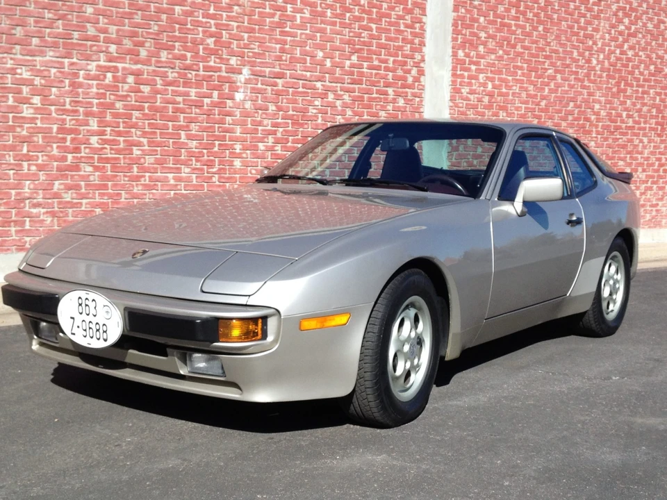 1987 Porsche 944 - Image 3 of 31