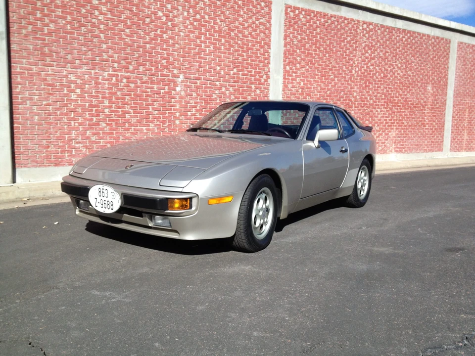 1987 Porsche 944 - Image 4 of 31