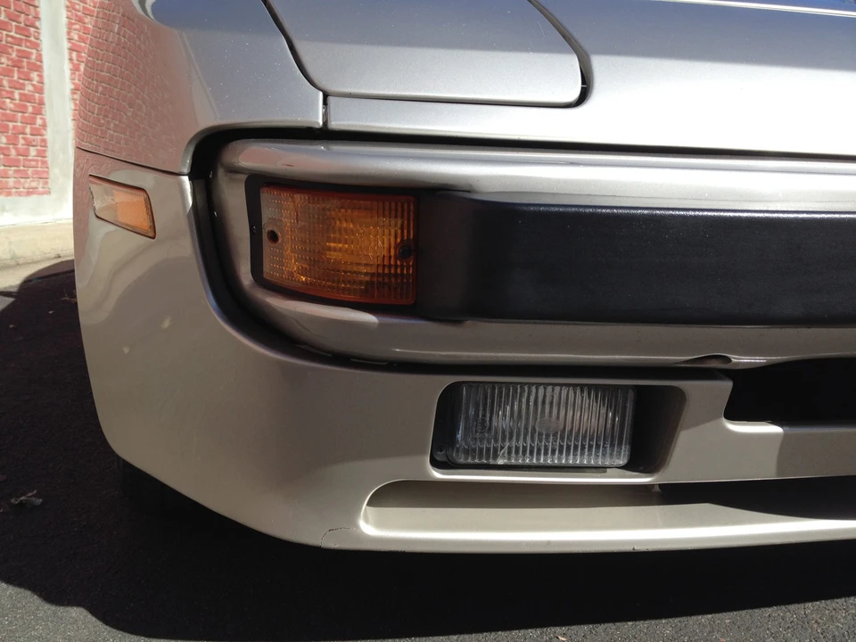 1987 Porsche 944 - Image 14 of 31